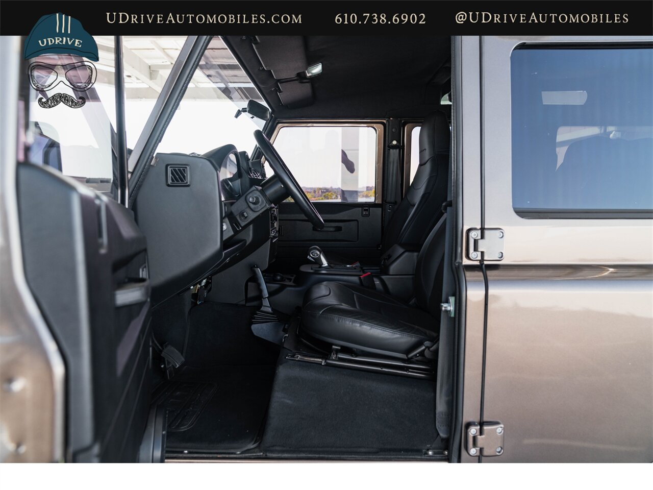1984 Land Rover Defender 110 6.2L LS3 V8 Automatic Transmission Fully Restored - Photo 52 - West Chester, PA 19382