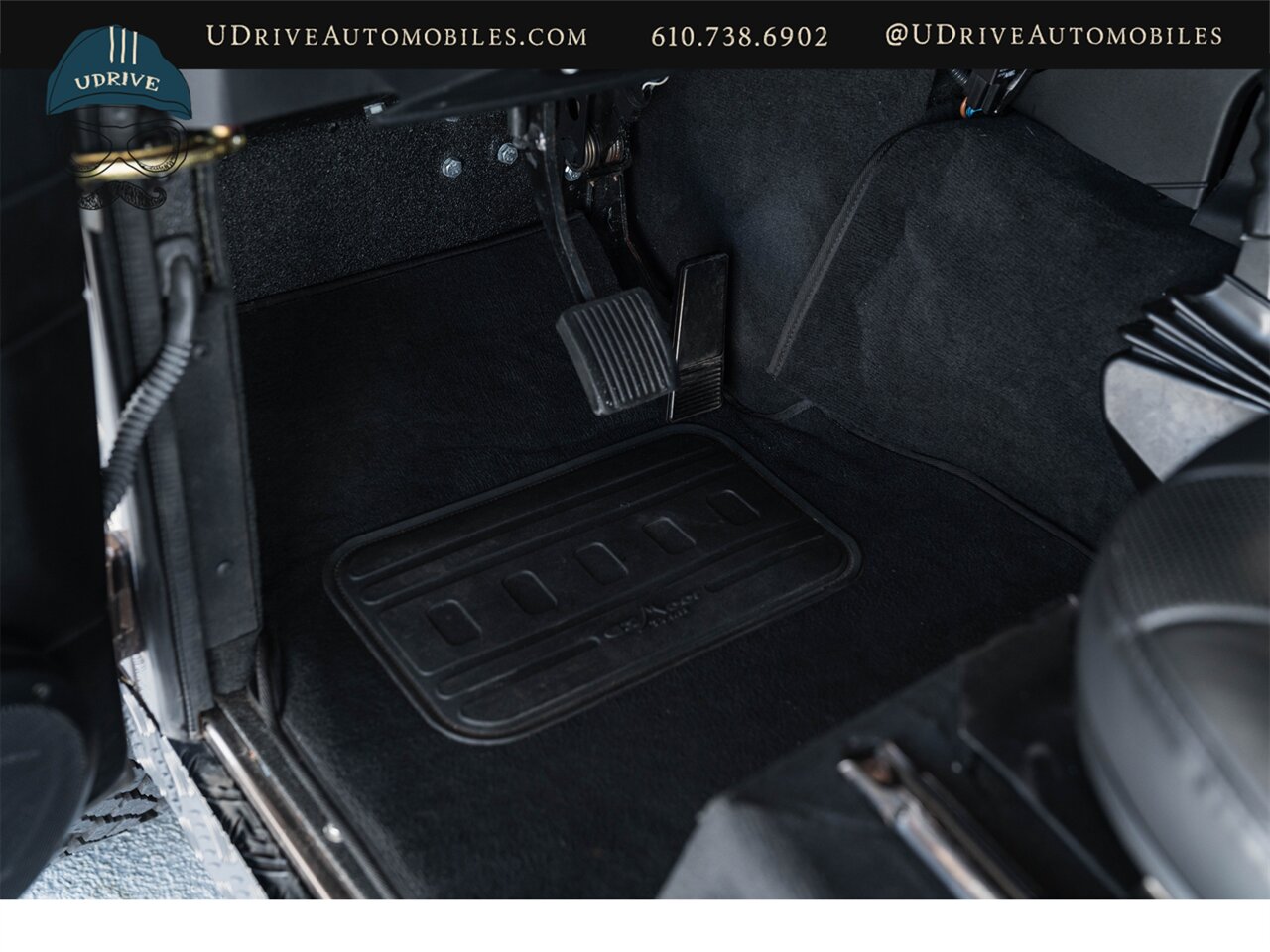 1984 Land Rover Defender 110 6.2L LS3 V8 Automatic Transmission Fully Restored - Photo 55 - West Chester, PA 19382