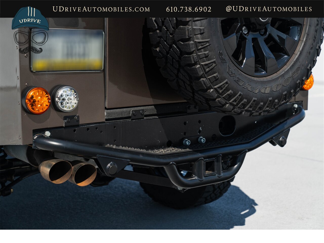 1984 Land Rover Defender 110 6.2L LS3 V8 Automatic Transmission Fully Restored - Photo 40 - West Chester, PA 19382