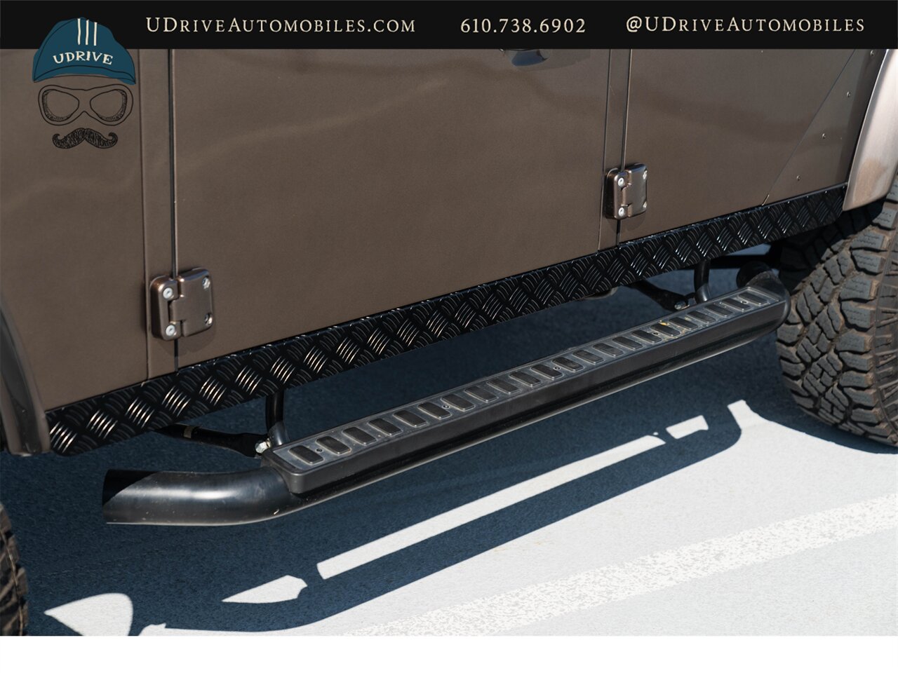 1984 Land Rover Defender 110 6.2L LS3 V8 Automatic Transmission Fully Restored - Photo 13 - West Chester, PA 19382