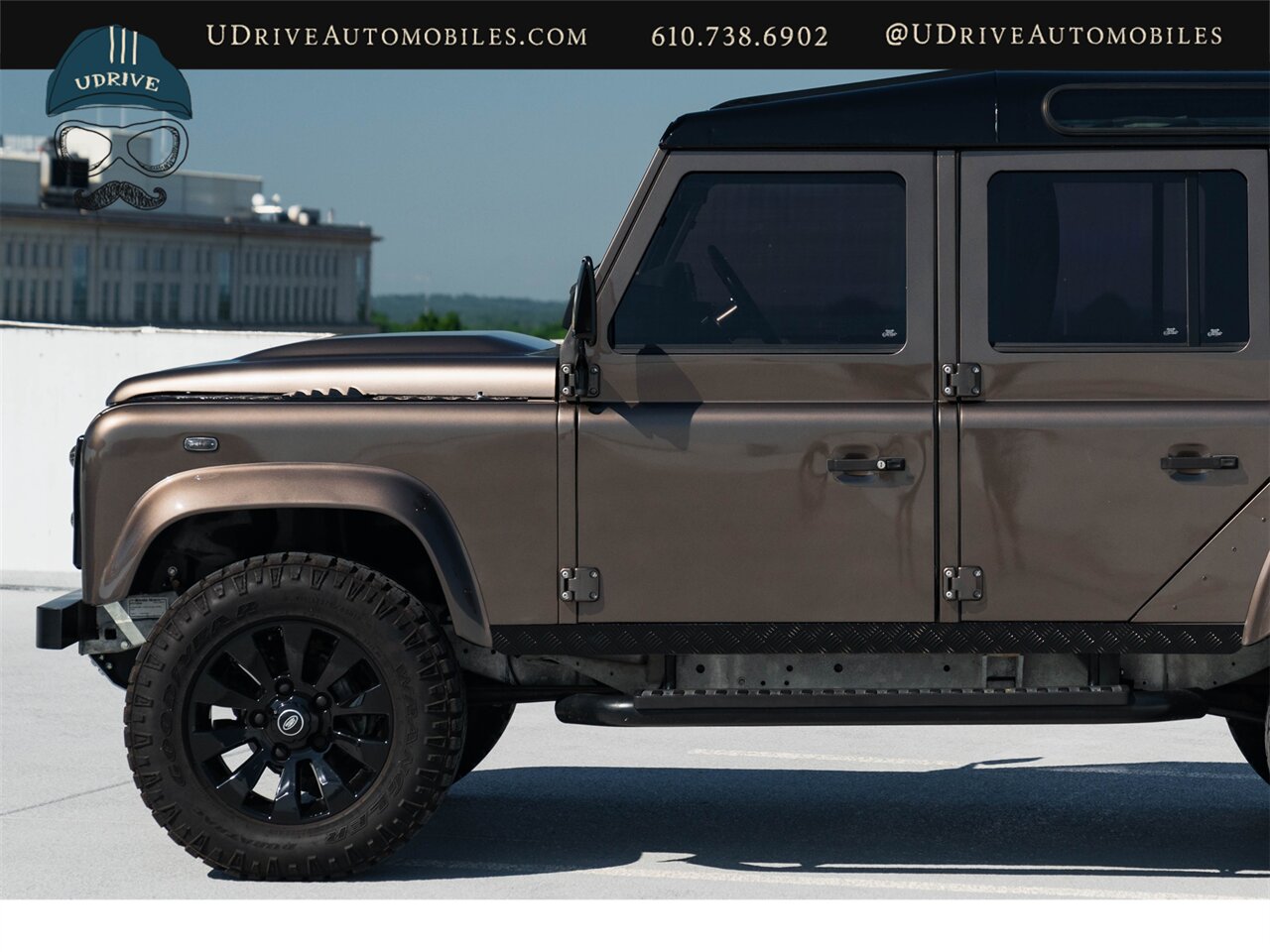 1984 Land Rover Defender 110 6.2L LS3 V8 Automatic Transmission Fully Restored - Photo 9 - West Chester, PA 19382