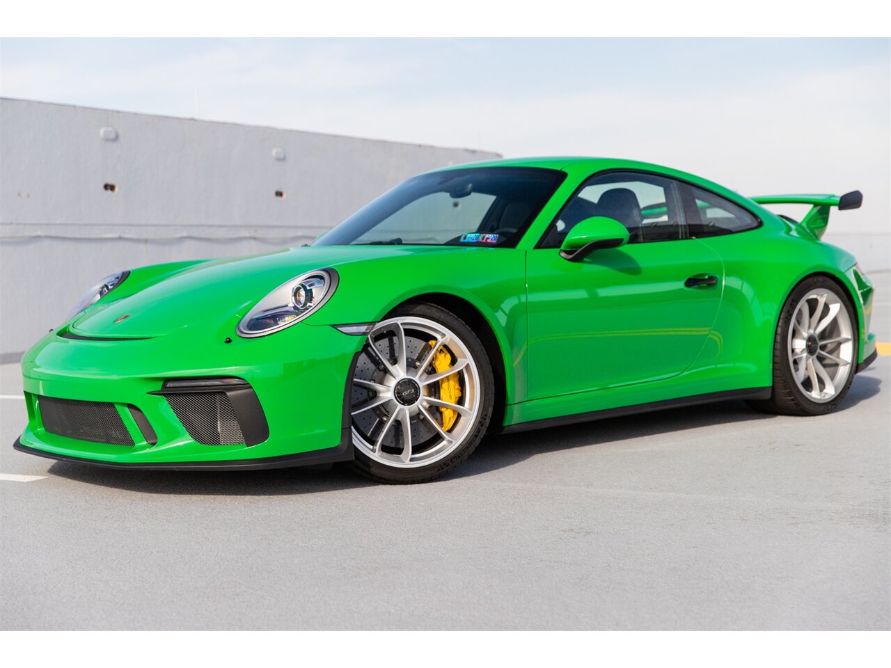 2018 Porsche 911 GT3 6 Speed Paint To Sample Viper Green 48 Miles