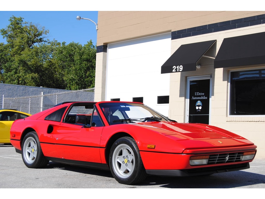 1987 Ferrari 328 328 GTS 16k Miles Service History   - Photo 8 - West Chester, PA 19382