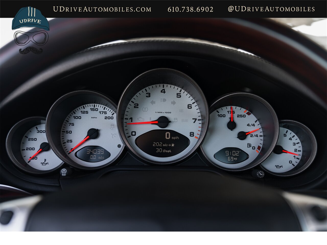 2009 Porsche 911 Carrera 4S  997.2 6 Speed Manual Two Tone Black Terracotta Interior - Photo 20 - West Chester, PA 19382