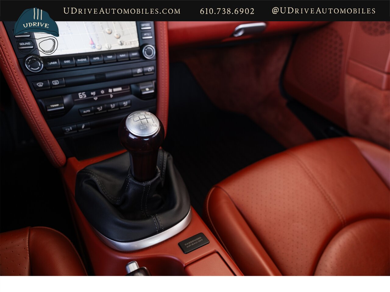 2009 Porsche 911 Carrera 4S  997.2 6 Speed Manual Two Tone Black Terracotta Interior - Photo 26 - West Chester, PA 19382