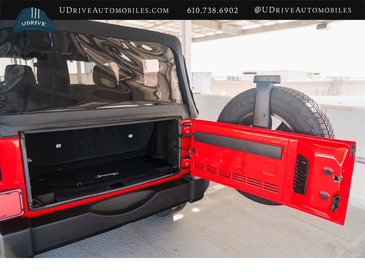2015 Jeep Wrangler Sport  6 Speed Manual Incredible Condition - Photo 49 - West Chester, PA 19382