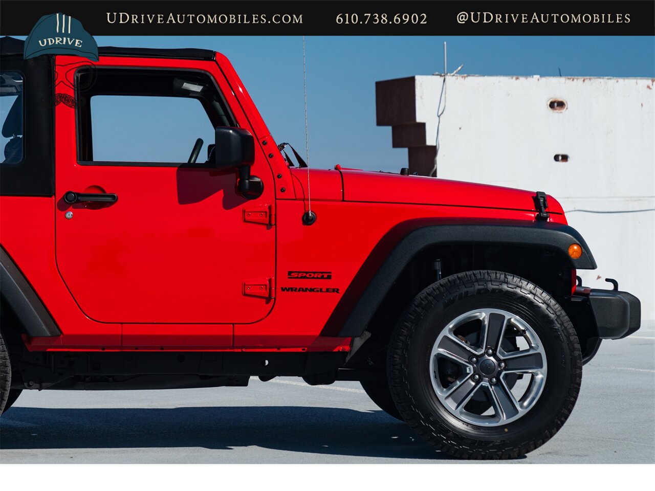 2015 Jeep Wrangler Sport  6 Speed Manual Incredible Condition - Photo 19 - West Chester, PA 19382