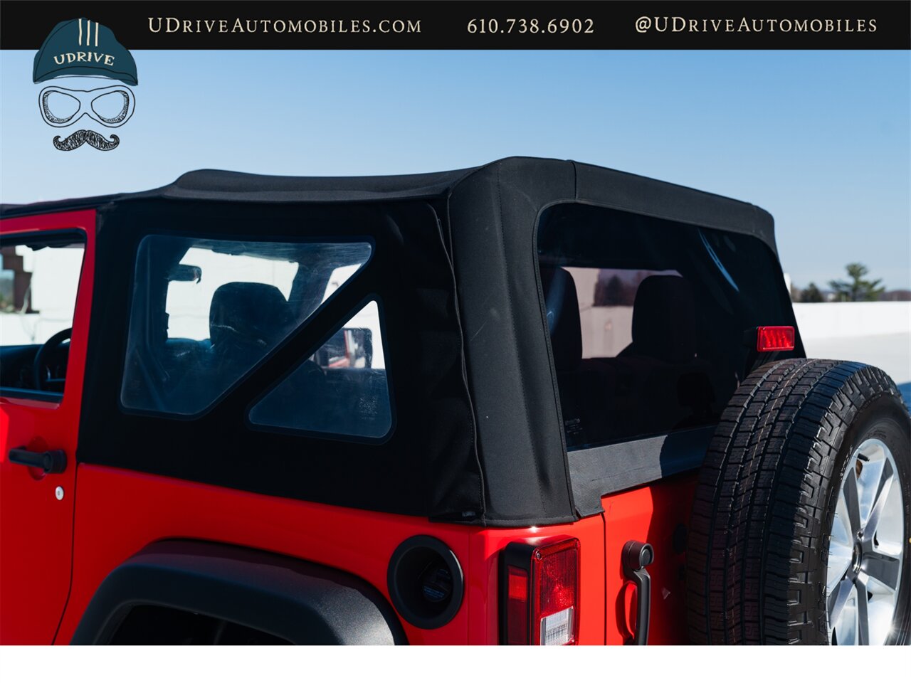 2015 Jeep Wrangler Sport  6 Speed Manual Incredible Condition - Photo 28 - West Chester, PA 19382