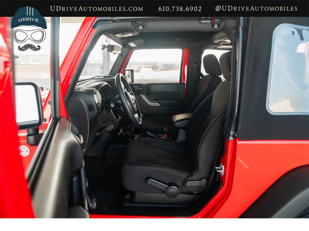 2015 Jeep Wrangler Sport  6 Speed Manual Incredible Condition - Photo 35 - West Chester, PA 19382