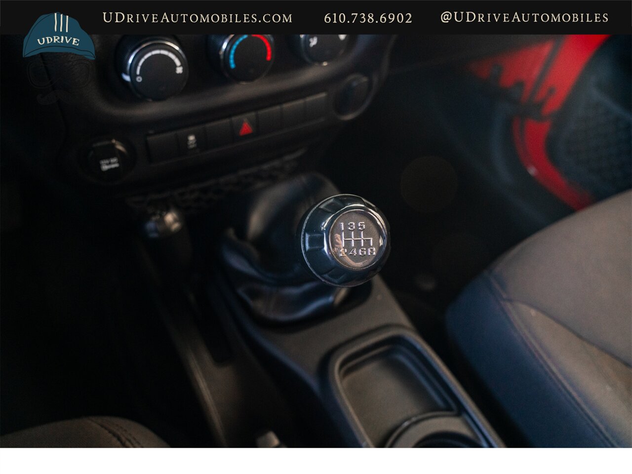 2015 Jeep Wrangler Sport  6 Speed Manual Incredible Condition - Photo 44 - West Chester, PA 19382