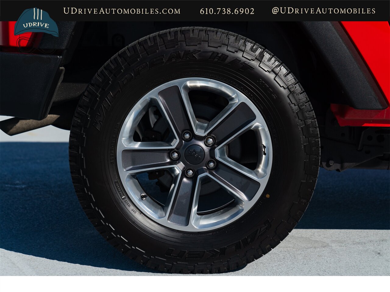 2015 Jeep Wrangler Sport  6 Speed Manual Incredible Condition - Photo 57 - West Chester, PA 19382