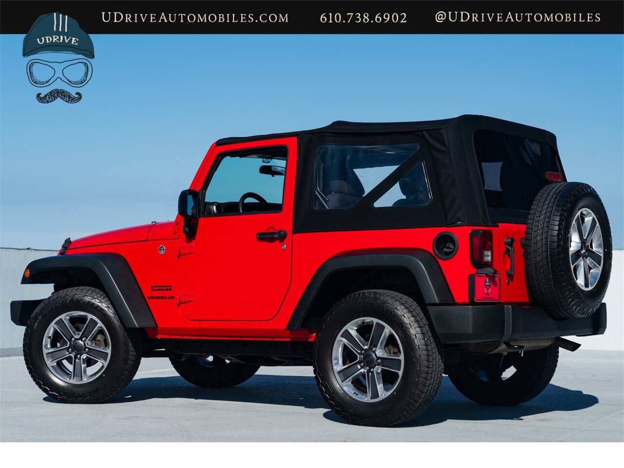 2015 Jeep Wrangler Sport  6 Speed Manual Incredible Condition - Photo 5 - West Chester, PA 19382