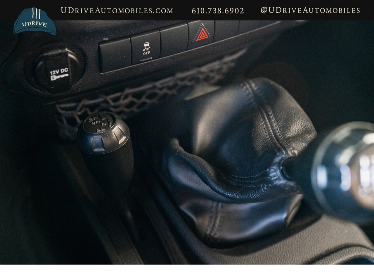 2015 Jeep Wrangler Sport  6 Speed Manual Incredible Condition - Photo 45 - West Chester, PA 19382