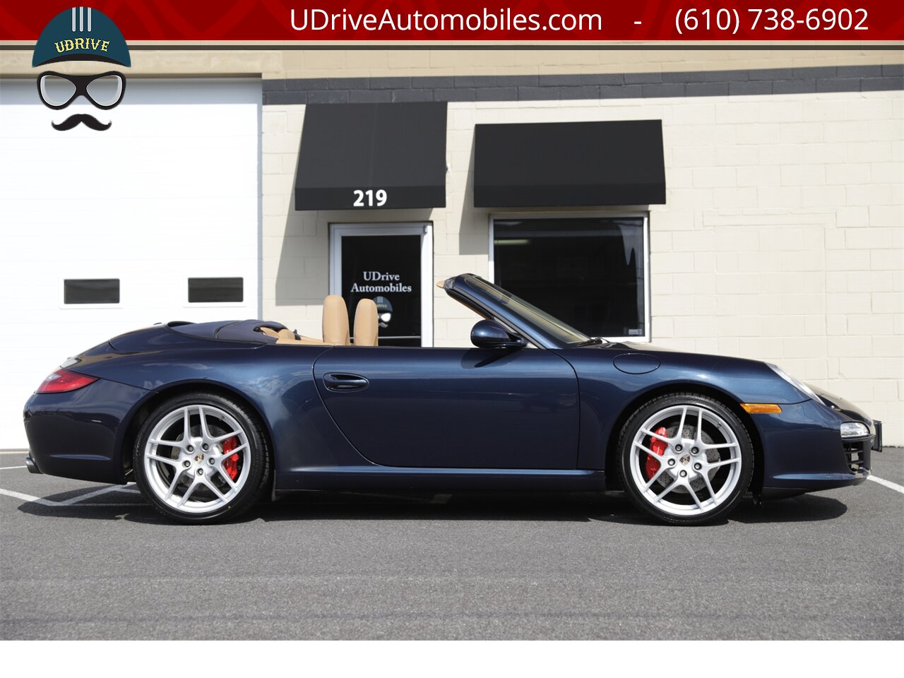 2011 Porsche 911 S 997.2S Cabriolet PDK Rare Color Blue Top  Paddle Shift Chrono Vent Seats Service History - Photo 17 - West Chester, PA 19382