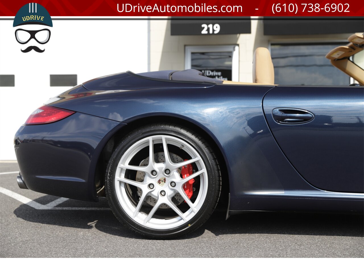 2011 Porsche 911 S 997.2S Cabriolet PDK Rare Color Blue Top  Paddle Shift Chrono Vent Seats Service History - Photo 18 - West Chester, PA 19382