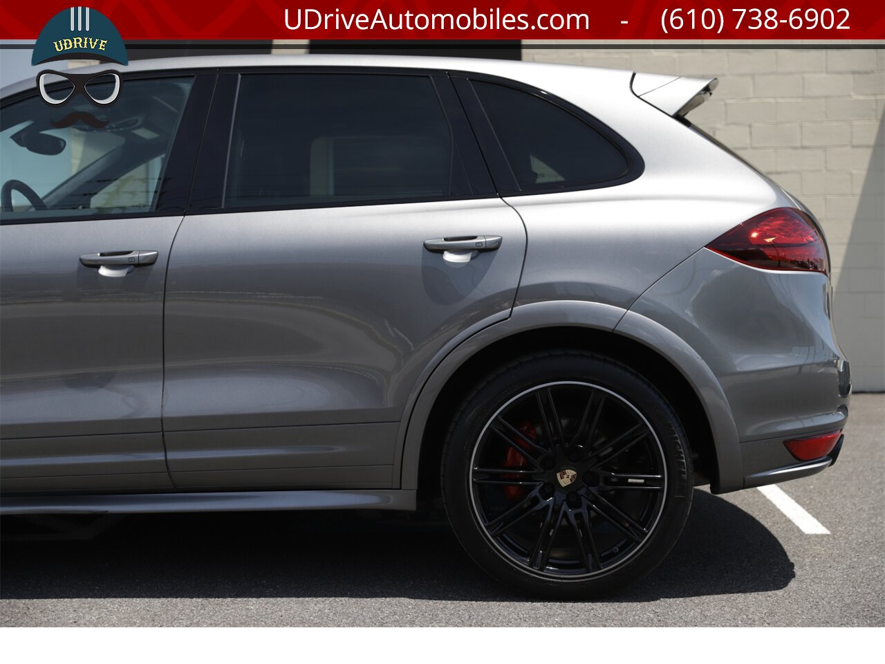 2013 Porsche Cayenne GTS Rare Color Meteor Grey 21in Wheels Alcantara  PTC LCA Bose - Photo 25 - West Chester, PA 19382