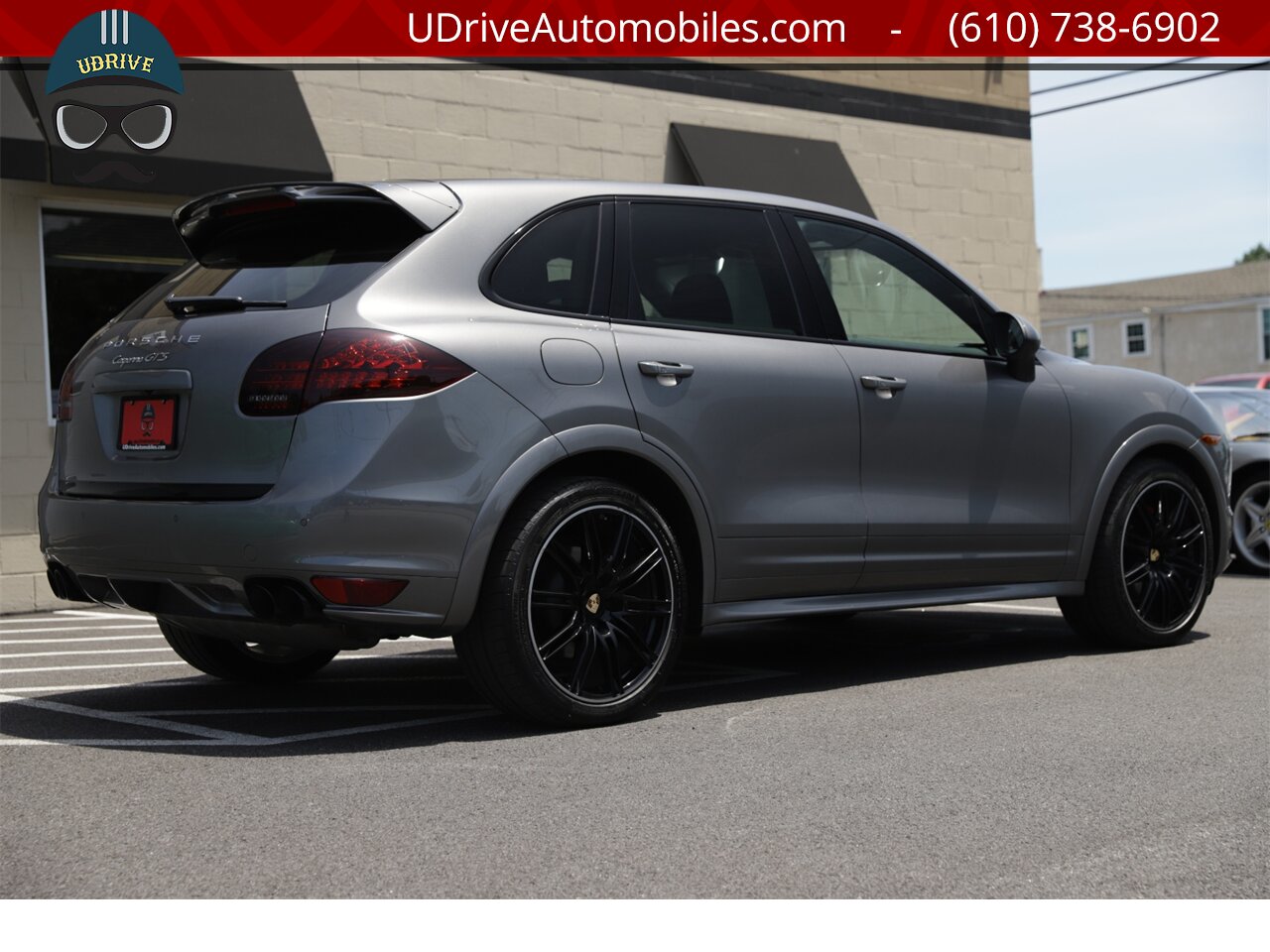 2013 Porsche Cayenne GTS Rare Color Meteor Grey 21in Wheels Alcantara  PTC LCA Bose - Photo 17 - West Chester, PA 19382