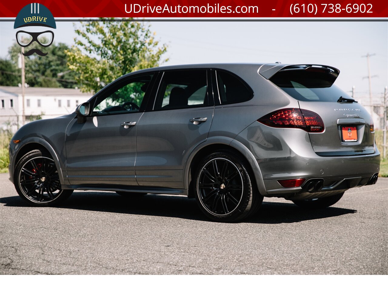 2013 Porsche Cayenne GTS Rare Color Meteor Grey 21in Wheels Alcantara  PTC LCA Bose - Photo 3 - West Chester, PA 19382