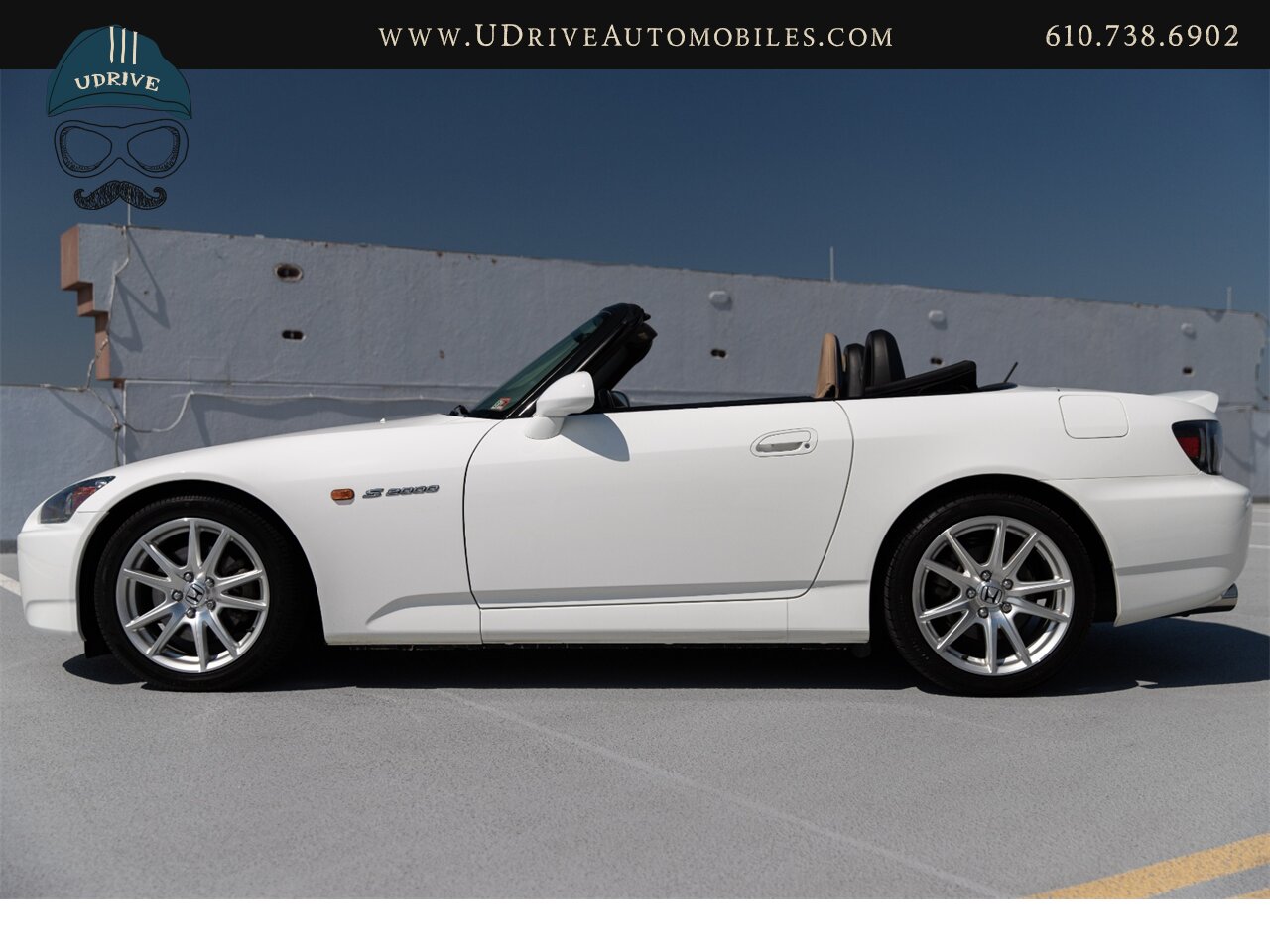 2005 Honda S2000 Grand Prix White over Tan   - Photo 10 - West Chester, PA 19382