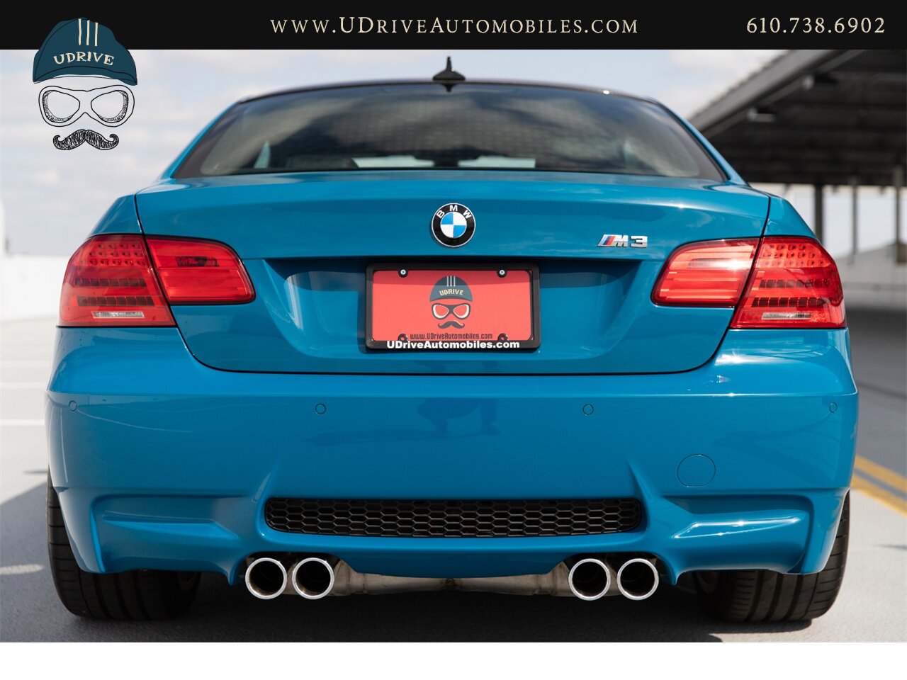 2013 BMW M3 E92 5k Miles Competition Pkg BMW Individual Colour  LagunaSeca Blue Tobago Blue Stitching 1 of 18 - Photo 20 - West Chester, PA 19382