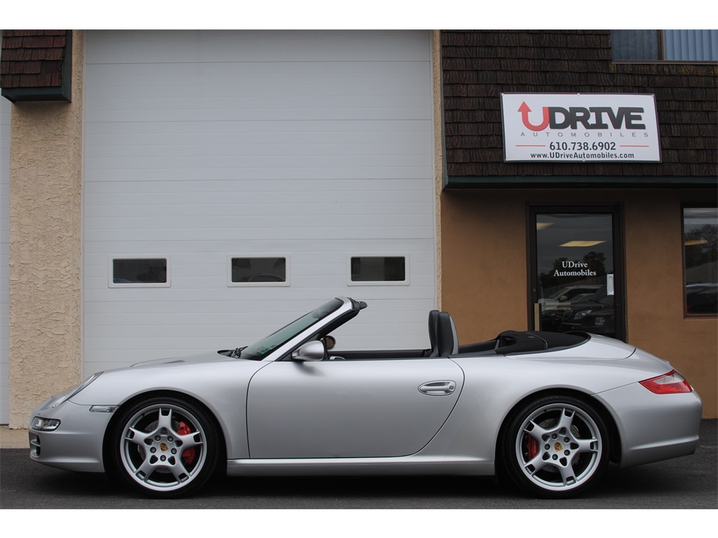 2005 Porsche 911 Carrera S   - Photo 1 - West Chester, PA 19382