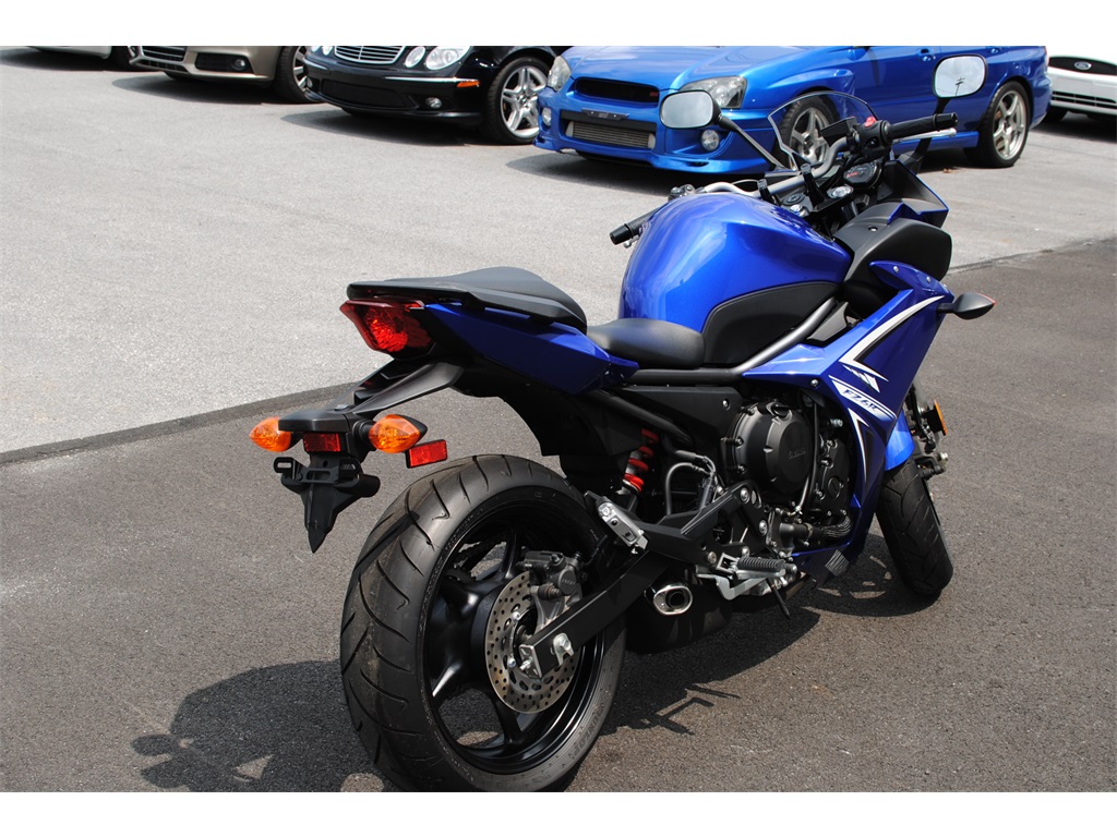 2009 Yamaha FZ FZ6R   - Photo 14 - West Chester, PA 19382