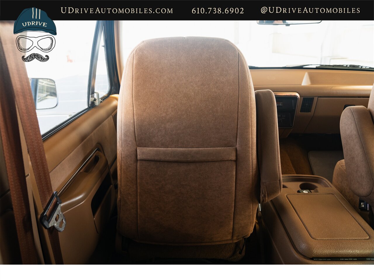 1990 Ford Bronco Eddie Bauer 4x4  11k Miles LIVE ON BRING A TRAILER - Photo 69 - West Chester, PA 19382