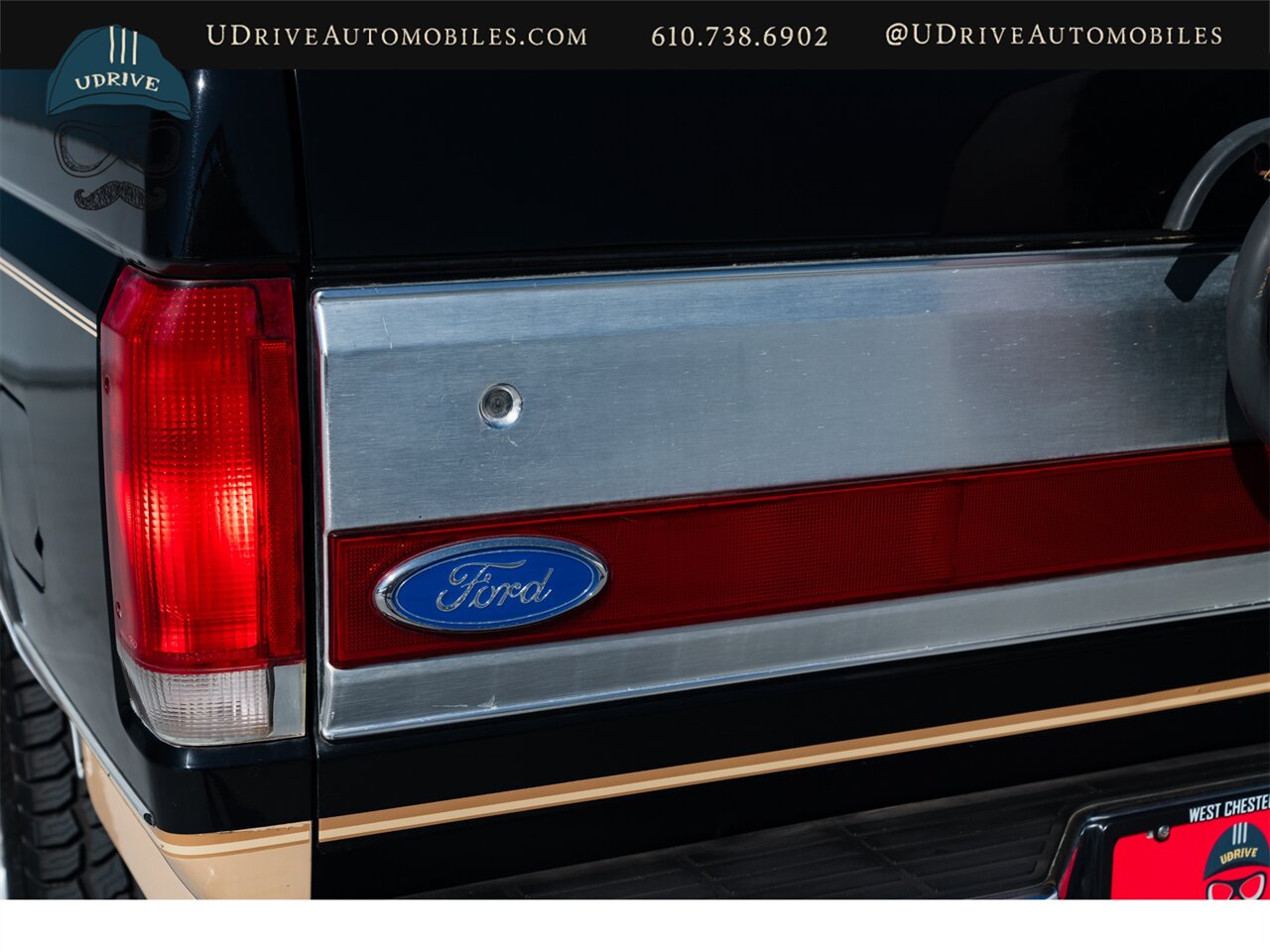 1990 Ford Bronco Eddie Bauer 4x4  11k Miles LIVE ON BRING A TRAILER - Photo 38 - West Chester, PA 19382