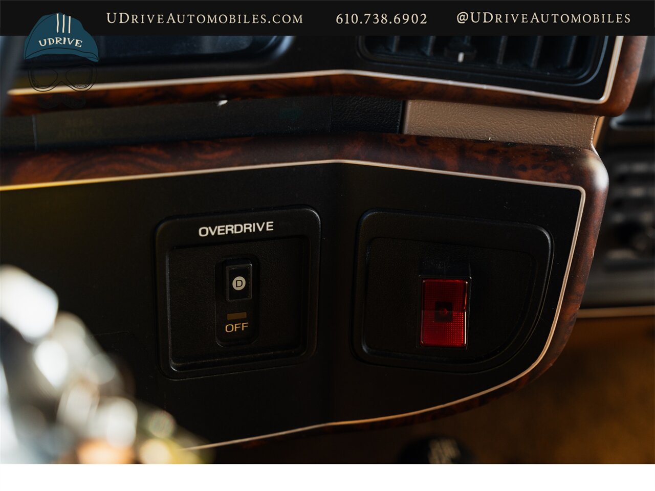 1990 Ford Bronco Eddie Bauer 4x4  11k Miles LIVE ON BRING A TRAILER - Photo 57 - West Chester, PA 19382