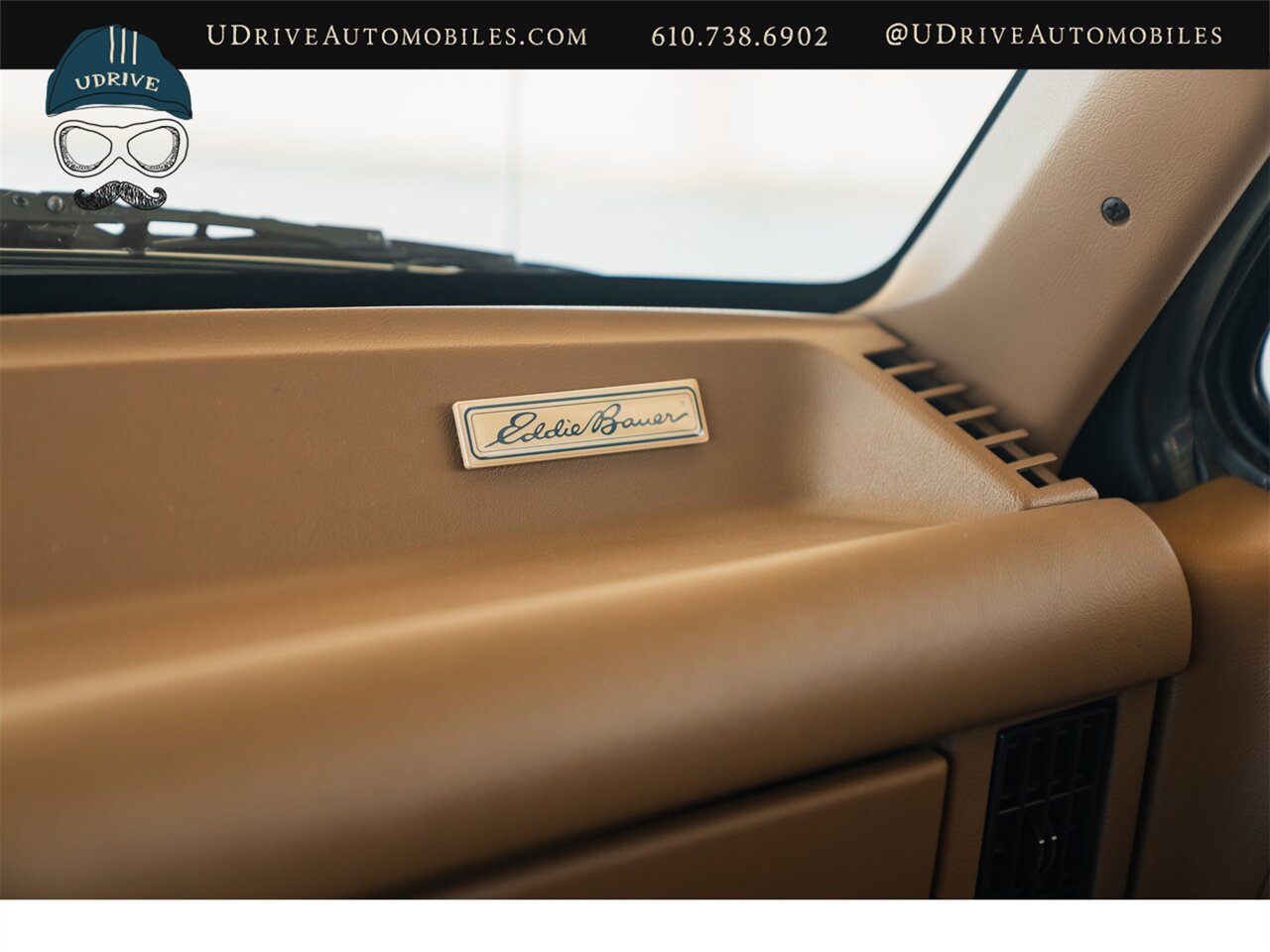 1990 Ford Bronco Eddie Bauer 4x4  11k Miles LIVE ON BRING A TRAILER - Photo 63 - West Chester, PA 19382