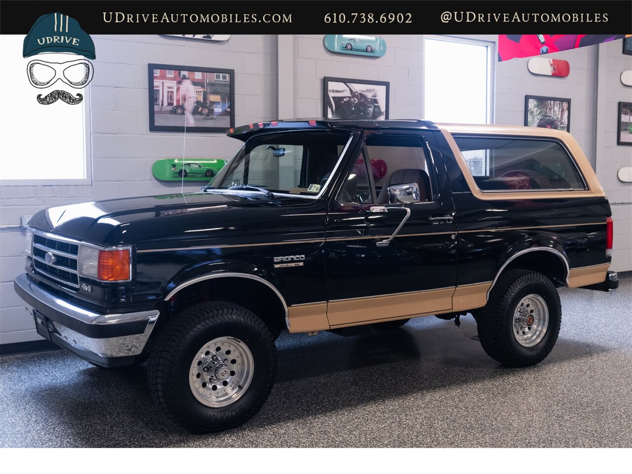 1990 Ford Bronco Eddie Bauer 4x4  11k Miles - Photo 1 - West Chester, PA 19382