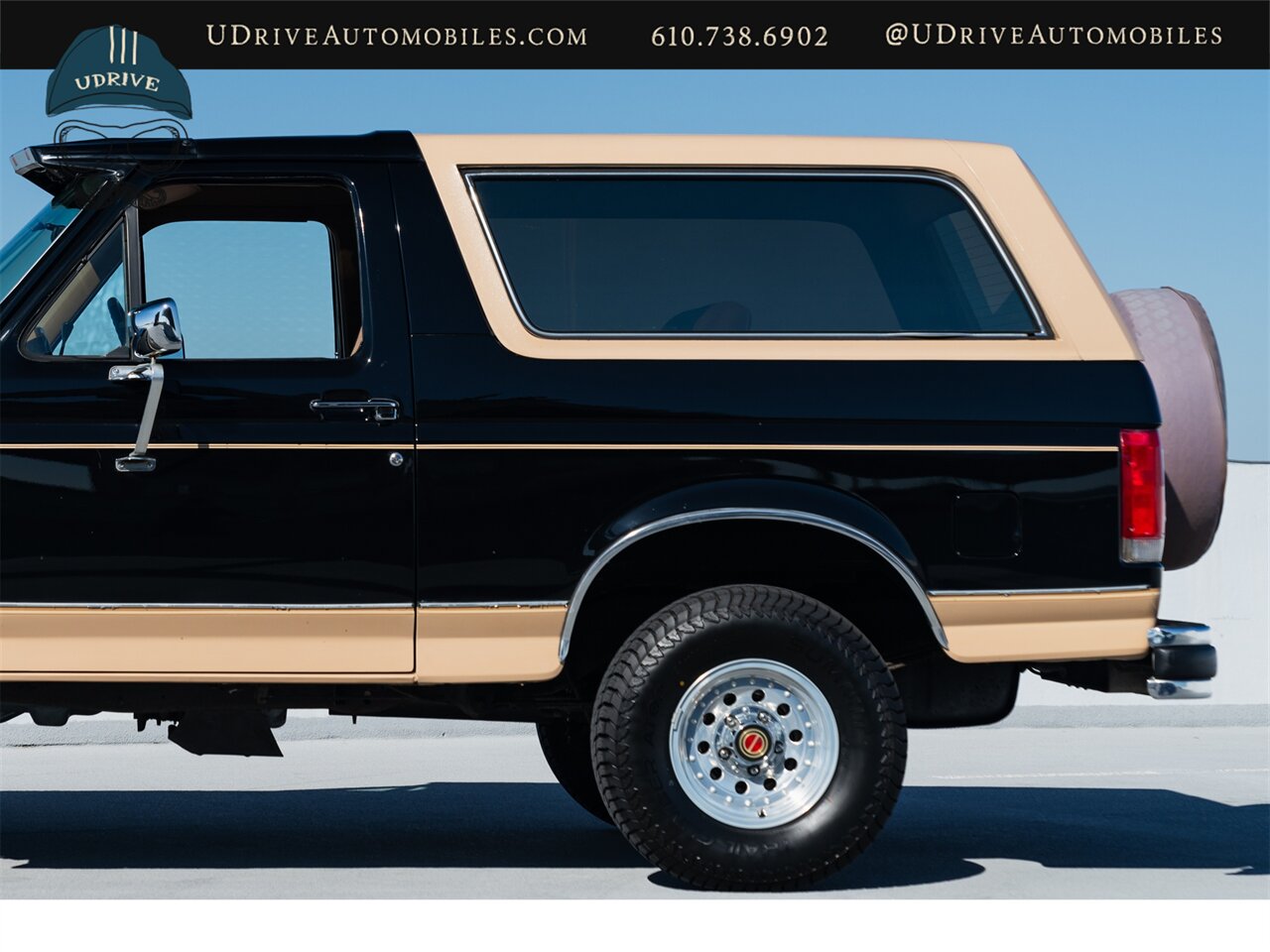 1990 Ford Bronco Eddie Bauer 4x4  11k Miles LIVE ON BRING A TRAILER - Photo 43 - West Chester, PA 19382