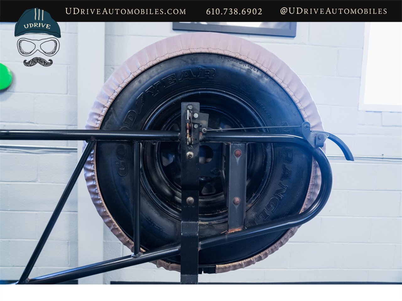 1990 Ford Bronco Eddie Bauer 4x4  11k Miles LIVE ON BRING A TRAILER - Photo 83 - West Chester, PA 19382