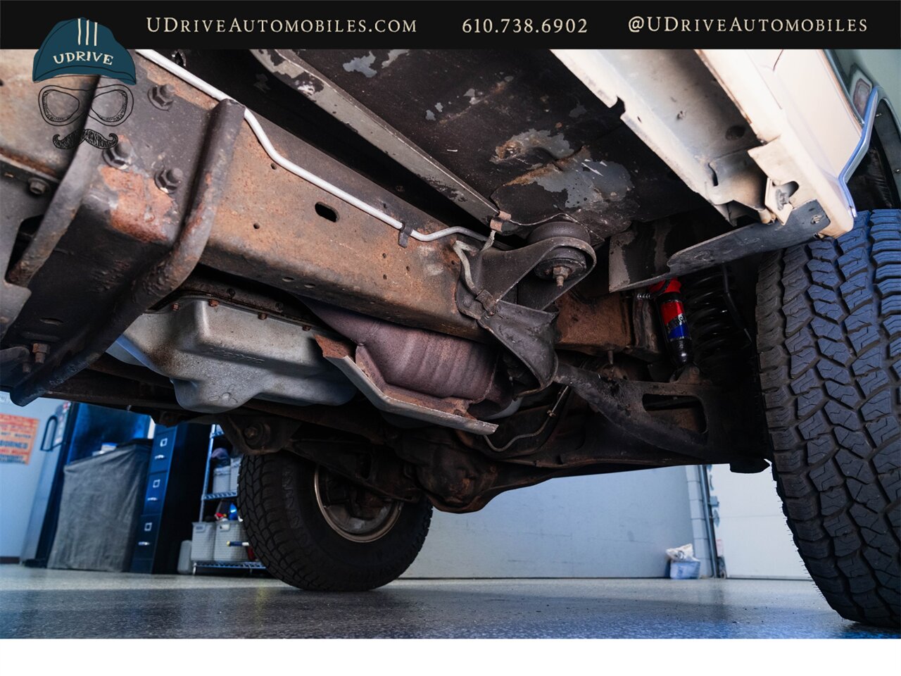 1990 Ford Bronco Eddie Bauer 4x4  11k Miles LIVE ON BRING A TRAILER - Photo 99 - West Chester, PA 19382