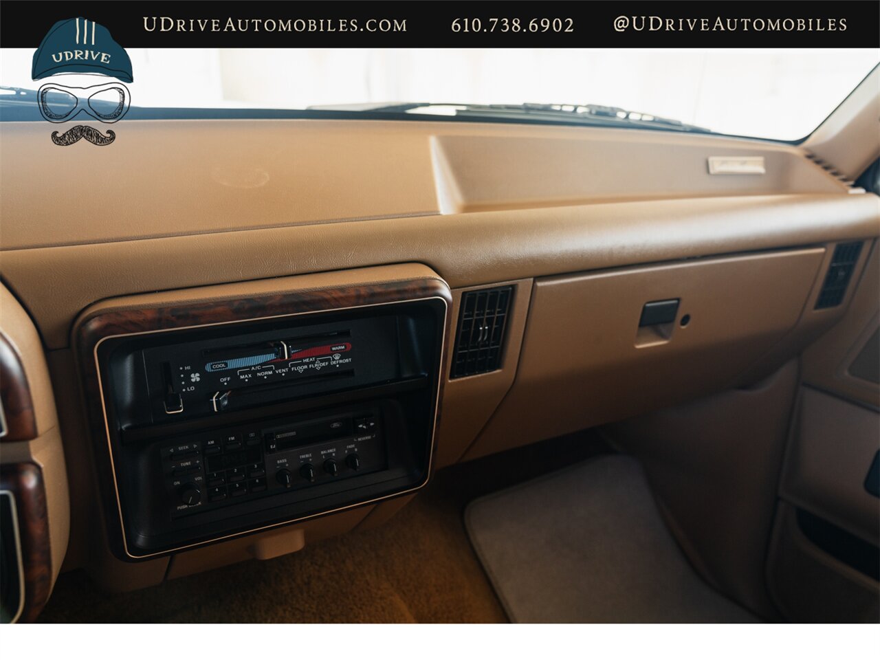 1990 Ford Bronco Eddie Bauer 4x4  11k Miles LIVE ON BRING A TRAILER - Photo 58 - West Chester, PA 19382