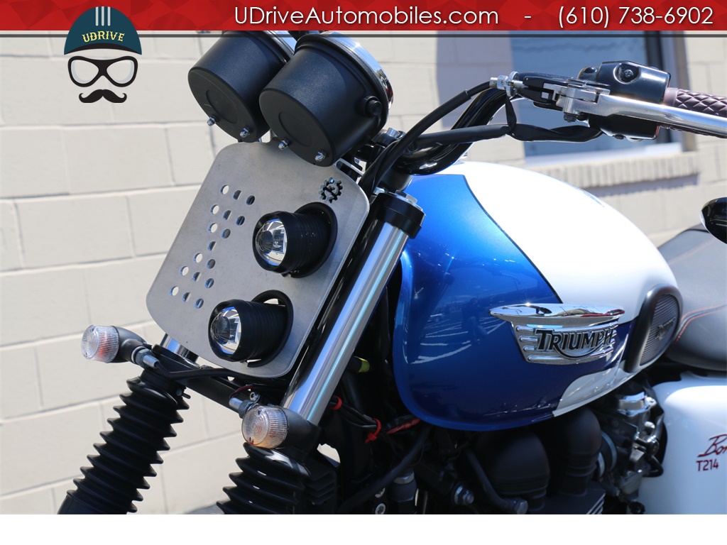 2015 Triumph Bonneville T214 Arrow Exhaust Brat Style Cafe Racer Mods   - Photo 24 - West Chester, PA 19382