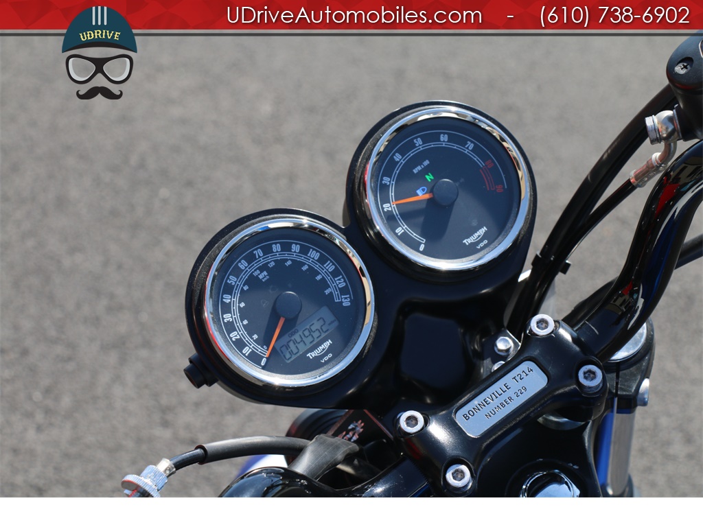 2015 Triumph Bonneville T214 Arrow Exhaust Brat Style Cafe Racer Mods   - Photo 25 - West Chester, PA 19382