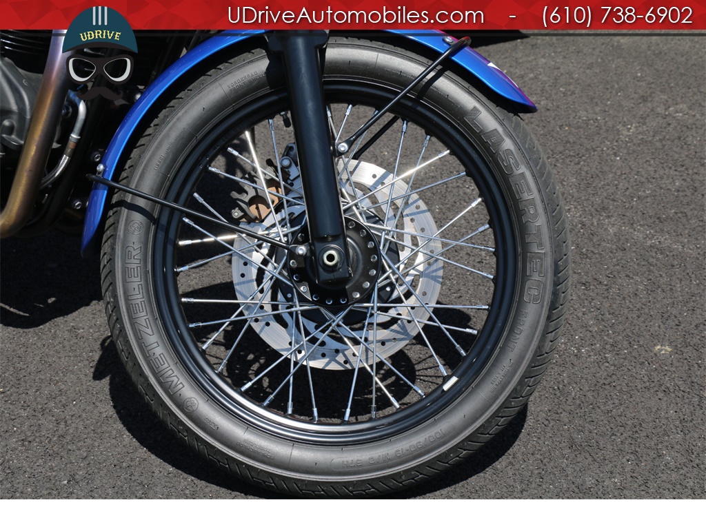 2015 Triumph Bonneville T214 Arrow Exhaust Brat Style Cafe Racer Mods   - Photo 3 - West Chester, PA 19382