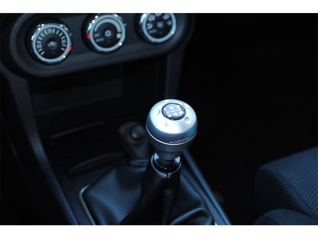 2010 Mitsubishi Lancer Evolution GSR   - Photo 22 - West Chester, PA 19382