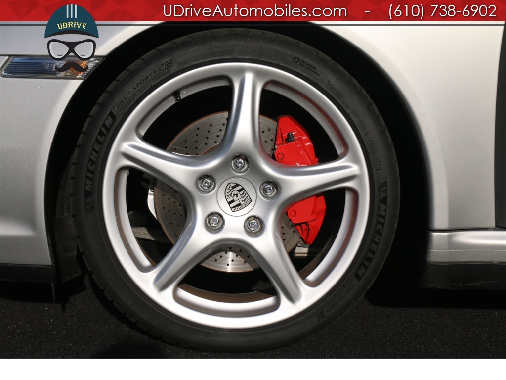 2006 Porsche 911 C4S 6 Speed Tubi Sport Seats Sport Shift Chrono   - Photo 31 - West Chester, PA 19382