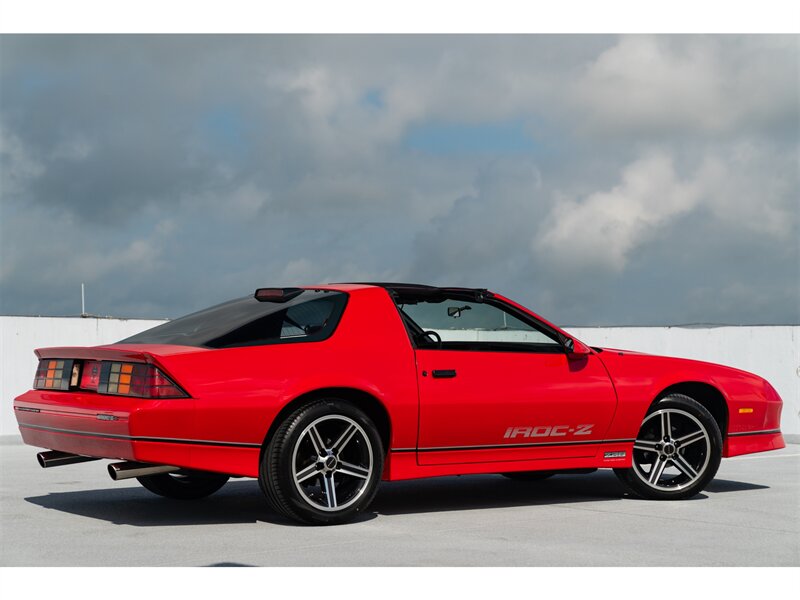 1986 Chevrolet Camaro Z28  IROC-Z Automatic Fresh Service 40k Miles