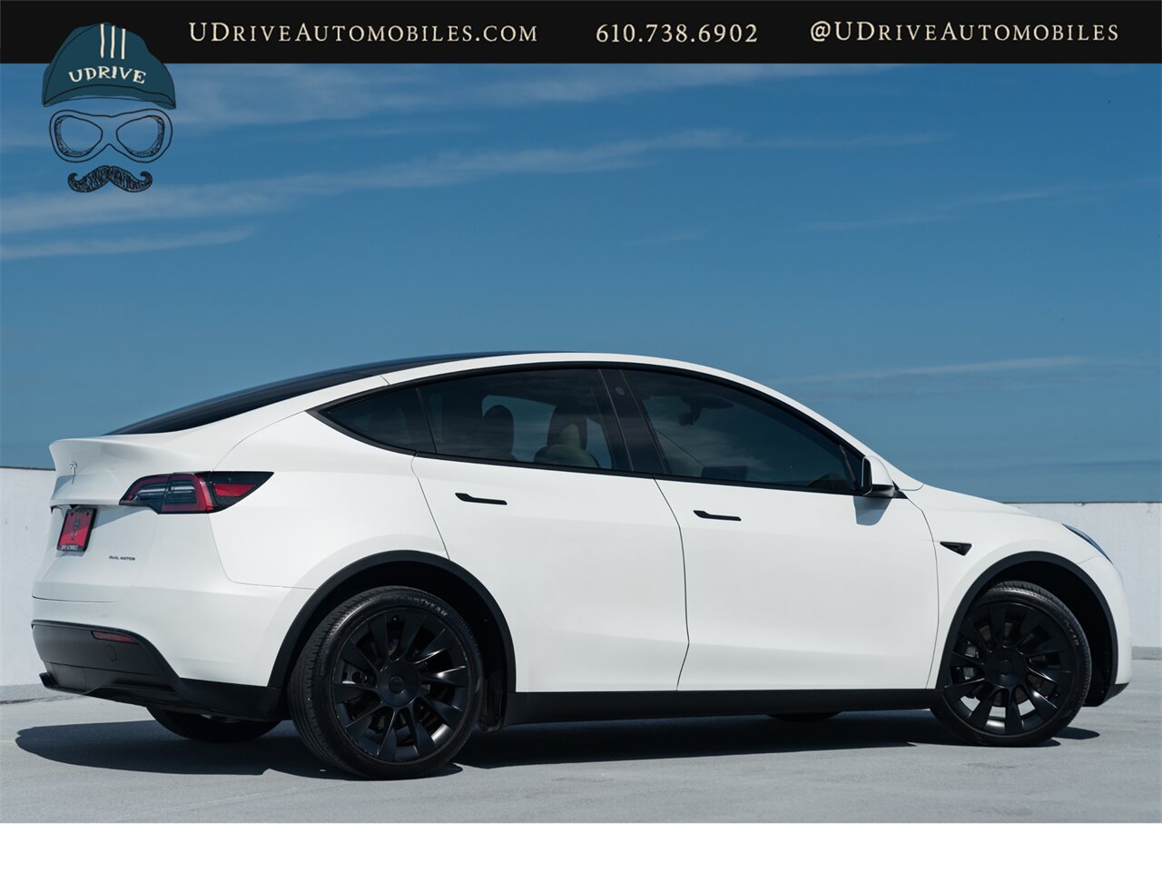 2023 Tesla Model Y - Photo 2 - West Chester, PA 19382