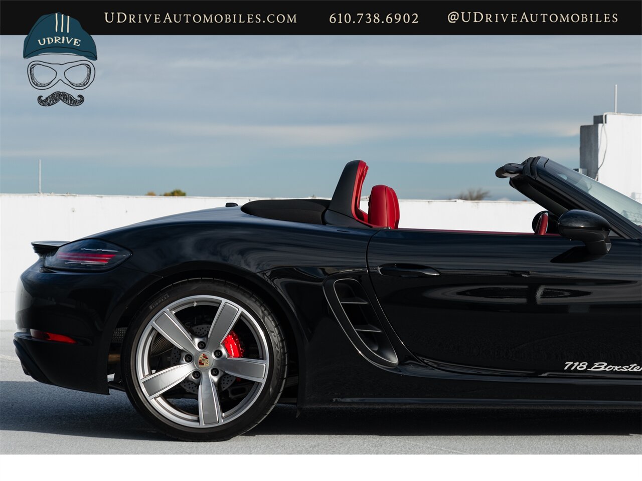 2025 Porsche 718 Boxster S  6 Speed Manual 20's Chrono PASM PTV LCA Factory Warranty - Photo 20 - West Chester, PA 19382