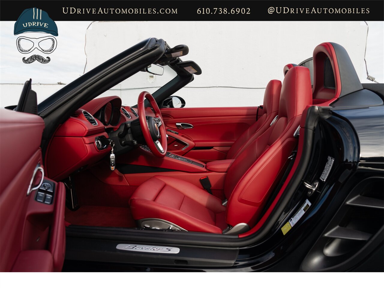 2025 Porsche 718 Boxster S  6 Speed Manual 20's Chrono PASM PTV LCA Factory Warranty - Photo 30 - West Chester, PA 19382