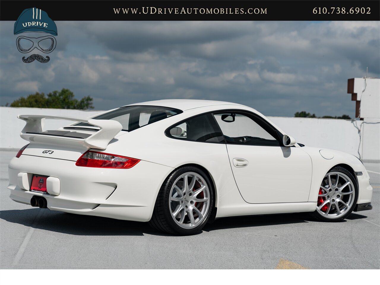 2007 Porsche 911 GT3  Carrara White Chrono Adap Sport Seats White Accents - Photo 3 - West Chester, PA 19382