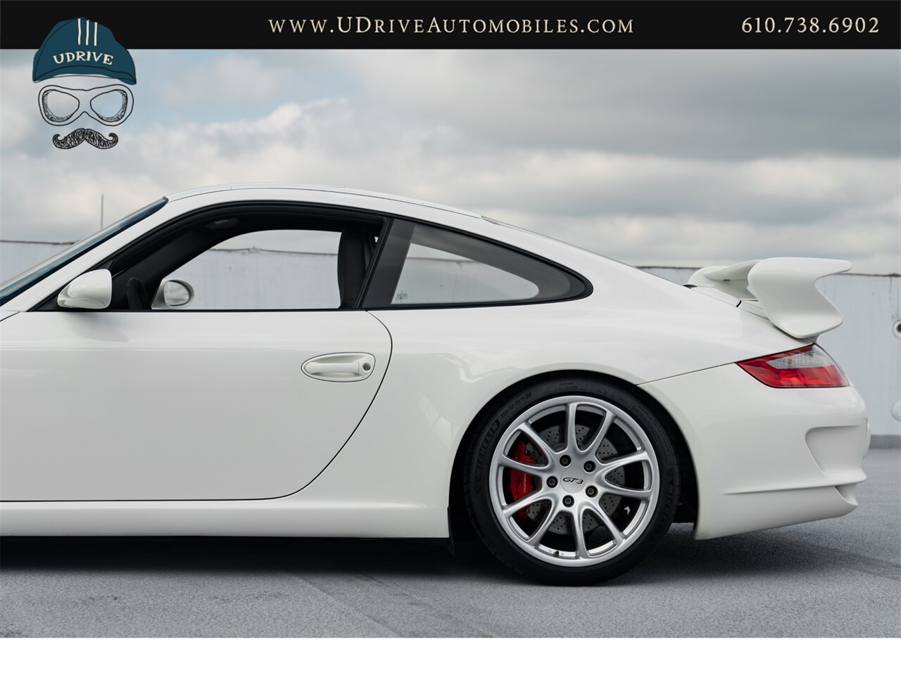 2007 Porsche 911 GT3  Carrara White Chrono Adap Sport Seats White Accents - Photo 26 - West Chester, PA 19382