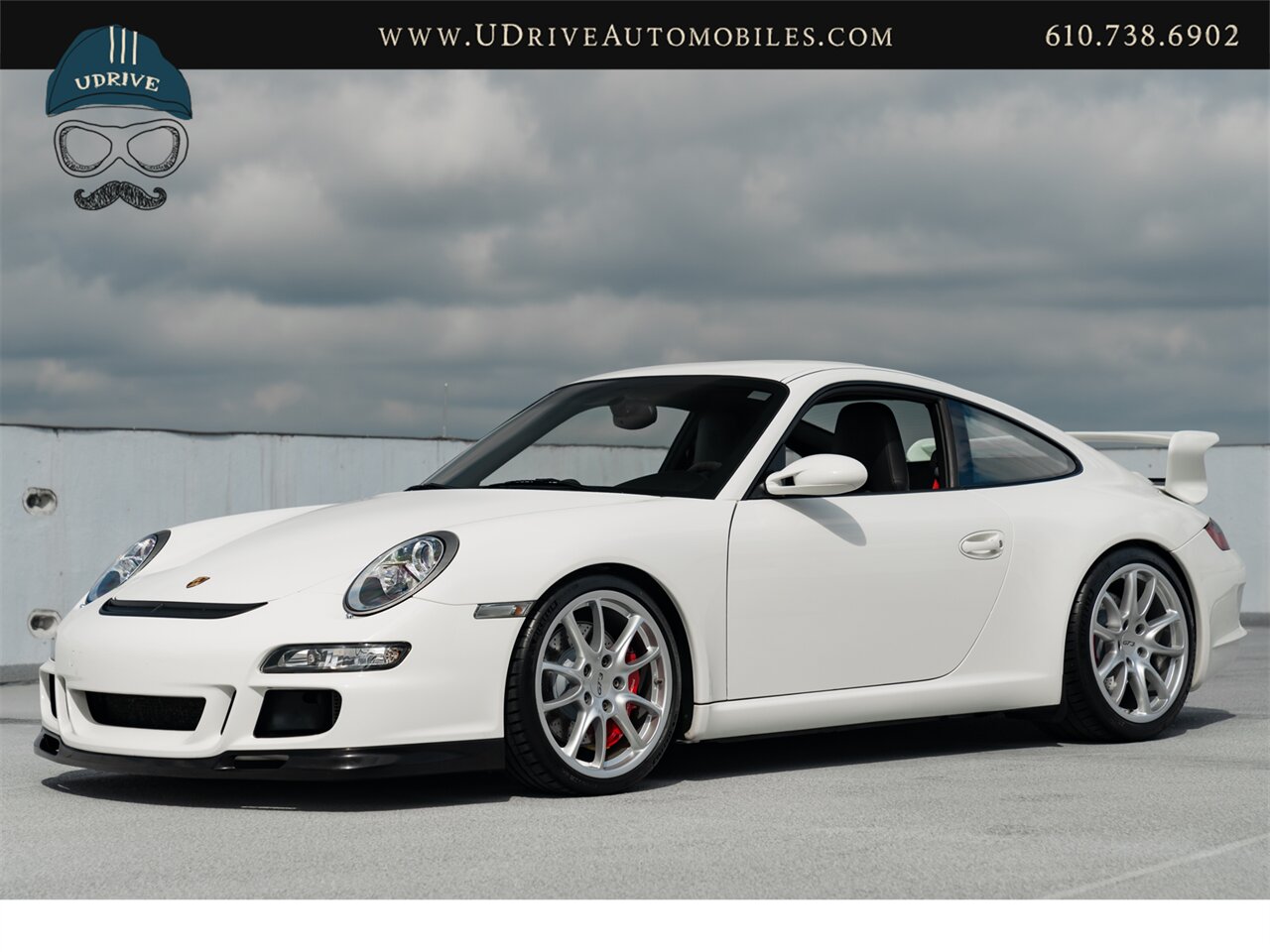 2007 Porsche 911 GT3  Carrara White Chrono Adap Sport Seats White Accents - Photo 12 - West Chester, PA 19382