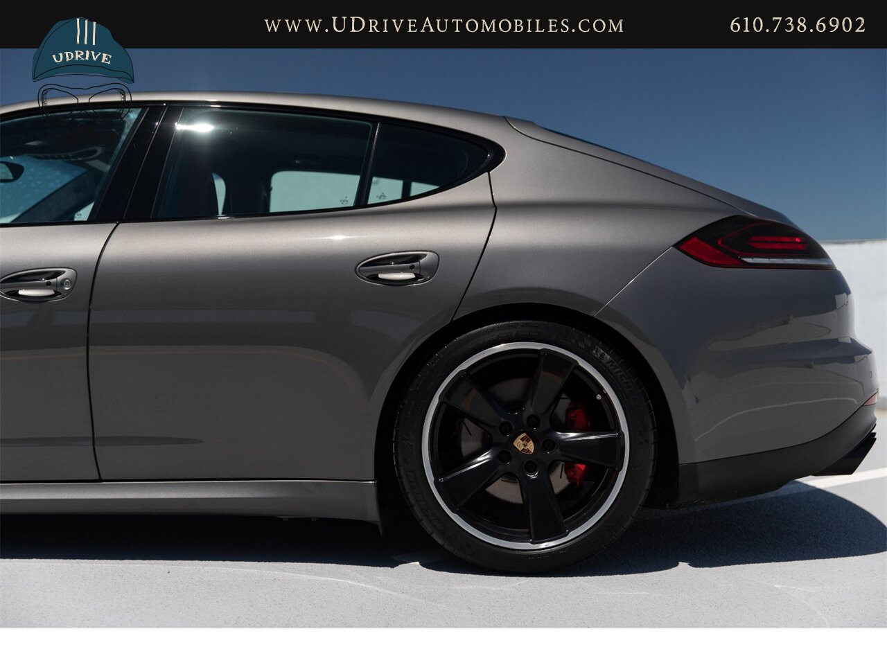 2014 Porsche Panamera GTS 2 Tone Lthtr Pkg Black/Carrera Red Interior  Vent Seats Painted Side Skirts 20in Turbo II Whls Cam Park Asst Surround View Prem Plus - Photo 27 - West Chester, PA 19382