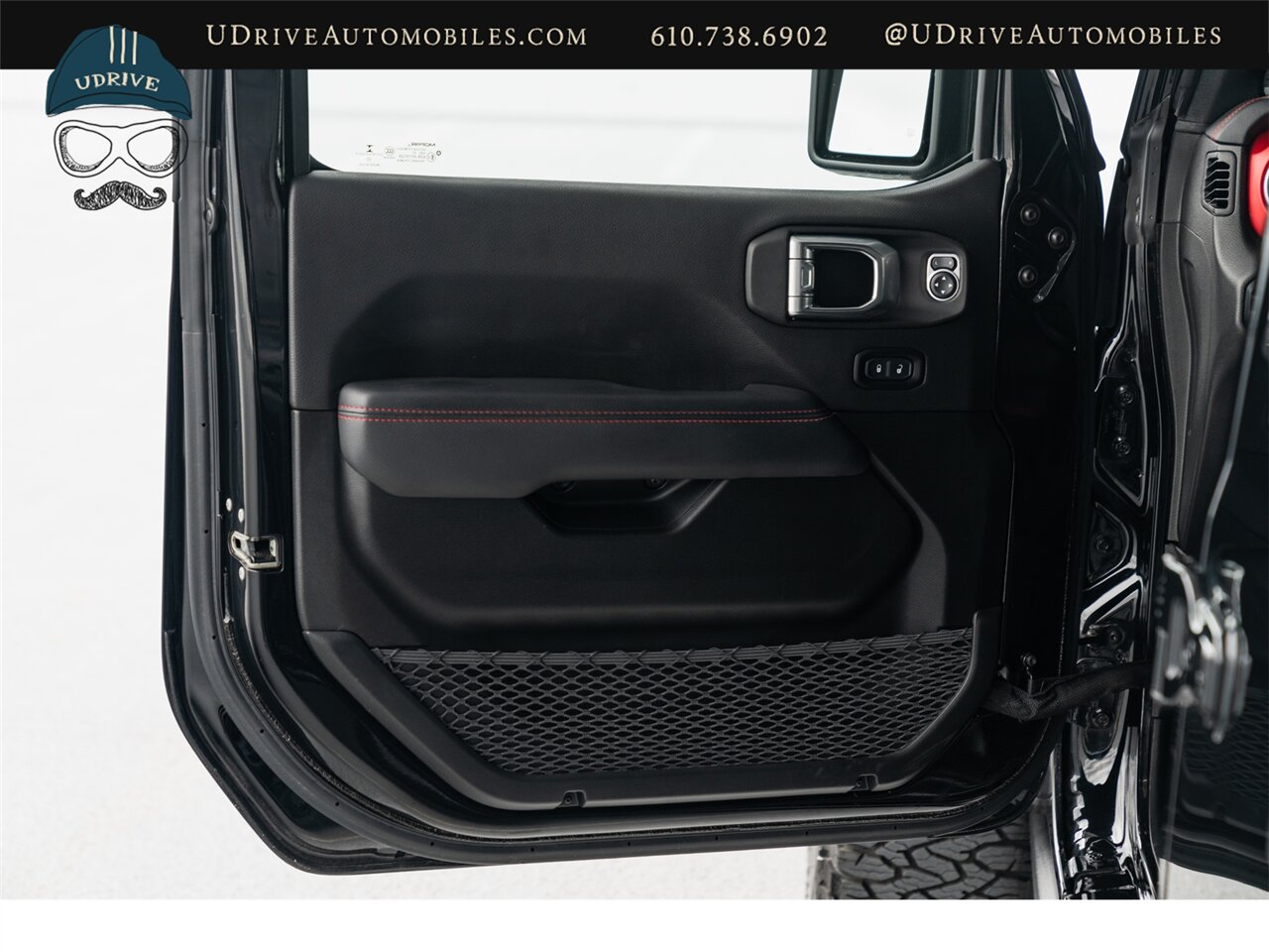 2023 Jeep Wrangler Rubicon 6 Speed Manual - Photo 27 - West Chester, PA 19382