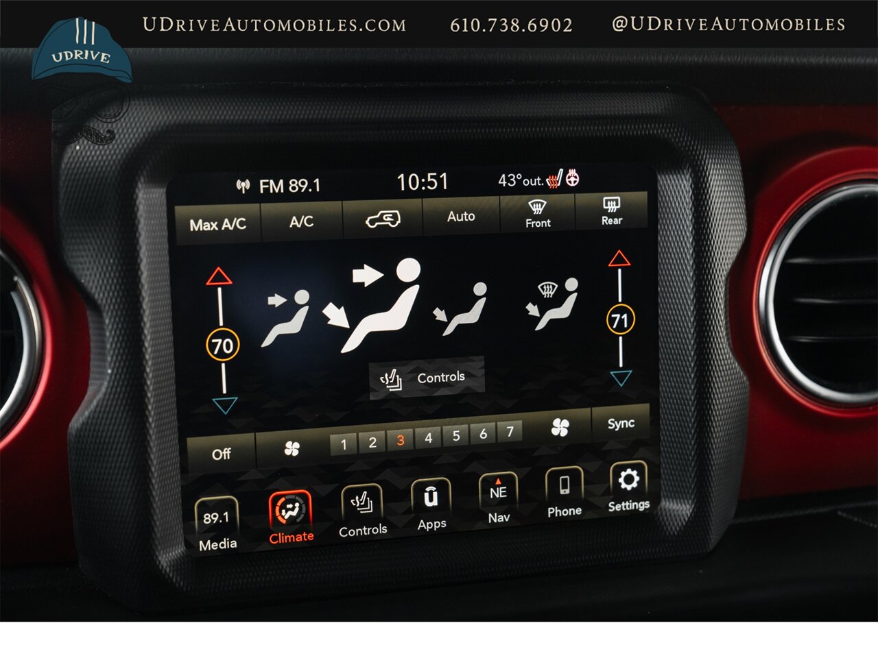 2023 Jeep Wrangler Rubicon 6 Speed Manual - Photo 38 - West Chester, PA 19382